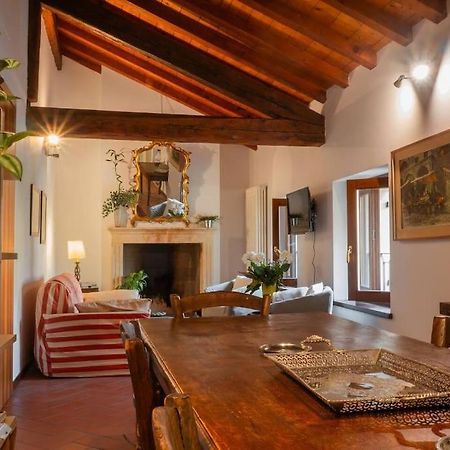 Appartement La Finestra Sul Civico Cinque à Vérone Extérieur photo