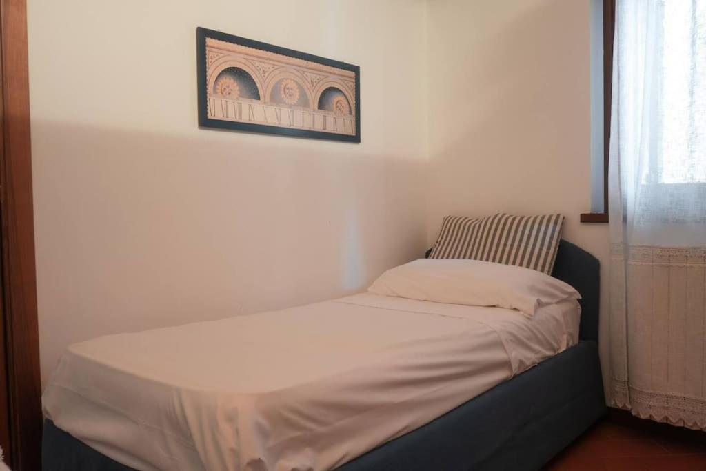 Appartement La Finestra Sul Civico Cinque à Vérone Extérieur photo